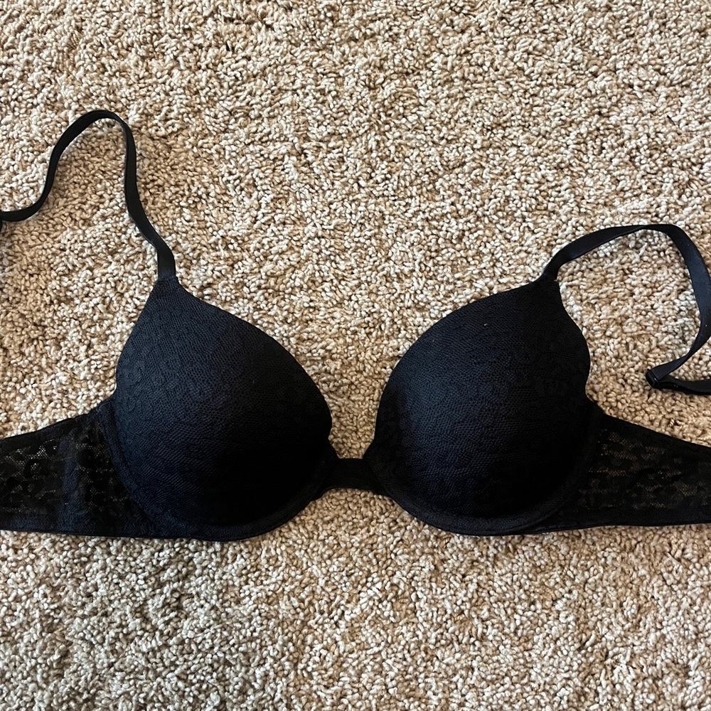 PINK 32B T Shirt Bra